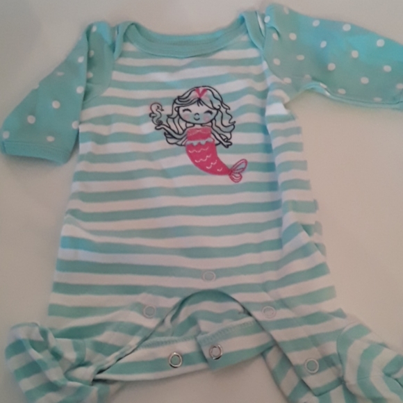 Set of onsies - Picture 2 of 5